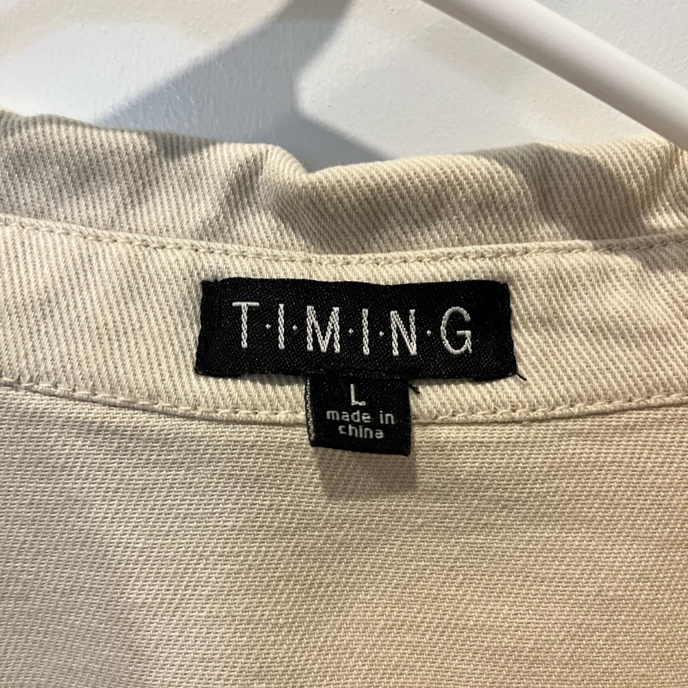 Cropped Lightweight Jacket - image 4